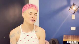 UFF SUCK MORE!! 18 years old and with huge tits