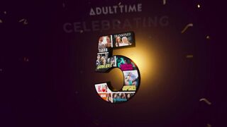 Squirting Orgasms For Lesbian Tennis Players Threesome!