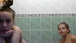 Kinky College Coeds Take A Bath