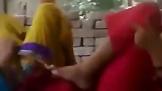 Desi non nude lesbos