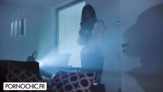Sensual lesbian sex with Carollina Cherry and Josephine Jackson