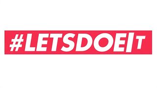 Goth Chicks Leah Obscure & Alissa Noir Finger Each Other On The Backseat Of A Cab - LETSDOEIT