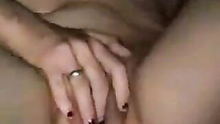 amature lesbians from th 90's