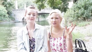 Deutsche Mädels vergnügen sich in der Umkleidekabine