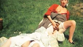 Hairy Pussy Lesbians Munching Fields