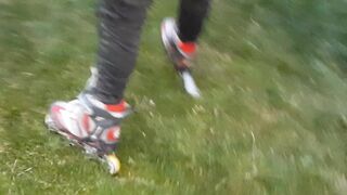 I jerked off my trainer's hairy pussy during a roller skating session - IkaSmokS