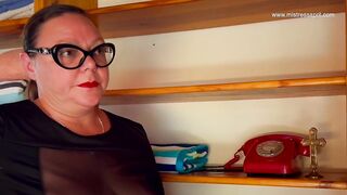 Dominatrix Mistress April - Lesbian slave competition