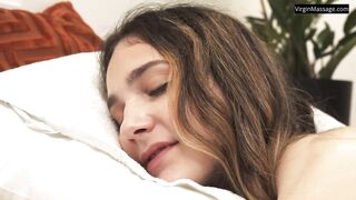 Saggy tits virgin enjoys her masseuse care