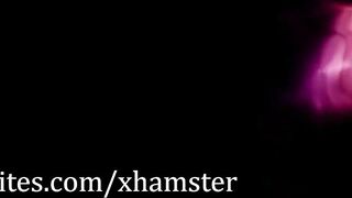 Carmen Callaway, Jessie Parker and Lara Brookes play games