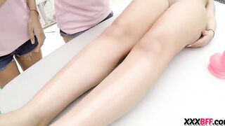 Lesbian teens fuck fest