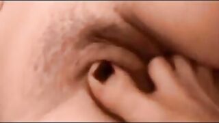 amateur housewife masturbate her GF with toe in her pussy