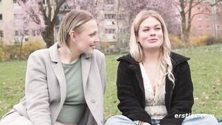 Ersties - Nina C und Emma K haben Analsex mit einem Strapon.