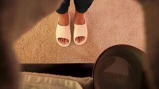 Petite Masseuse Gives Big Dick Client Unforgettable Happy Ending