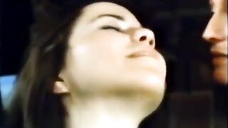 Emily models for a beautiful painter - 1976