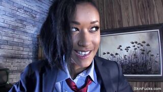 Doctor Who lesbian fetish fun with Skin and Leya