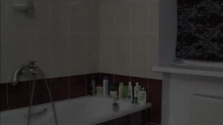 Mature slut fuck young girl