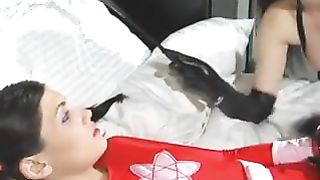Heroine Gamma Girl gets captured
