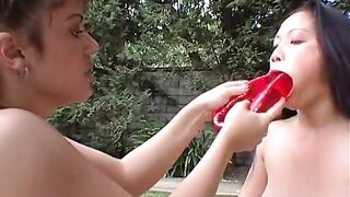 Jewel and Loni Going Lesbian