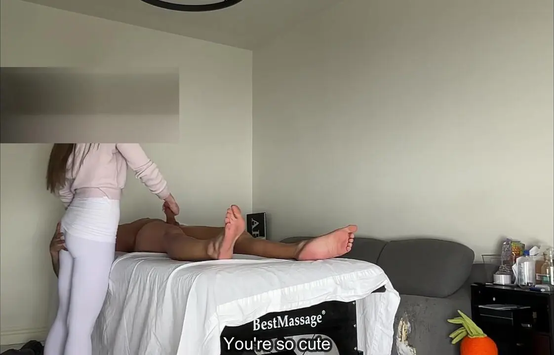Legit Ukrainian RMT Giving into Asian Monster Cock 1st Appointment -  Lesbian Porn Videos