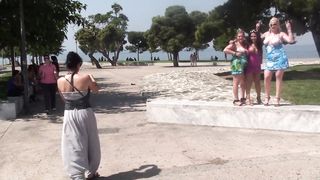 Nackt auf der Strandpromenade Teil 3