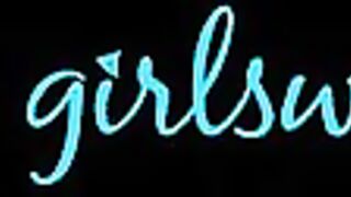 SQUIRT QUEENS THREESOMES COMP