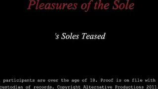 Kelli Lynn Sage worship milf Dakota feets