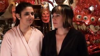 Girls Kiss With Passion, (Preview)