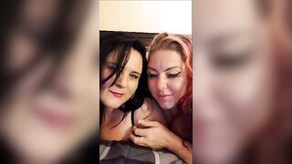 Girl on Girl Webcam Shows with Sexy Alyssa Jane