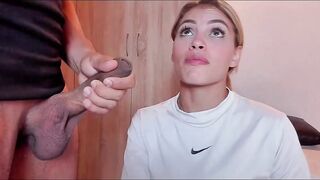 blowjobs, she try to find a hard cum in her mouth