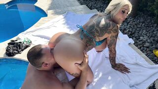 Fine Ass Thic Booty Tatted White Girl - Pool side CreamPie - Teddy Tarantino & Kali Roses