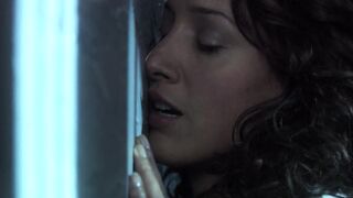 Jennifer Beals and Ion Overman - The L Word 02