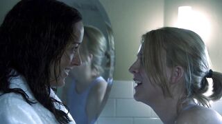 Laurel Holloman and Jennifer Beals - The L Word 03