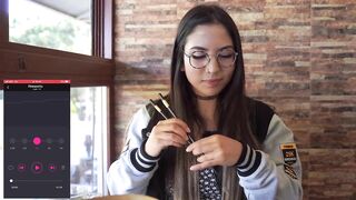 I HAD AN ORGASM IN A PUBLIC RESTAURANT WITH MY LUSH VIBRATOR