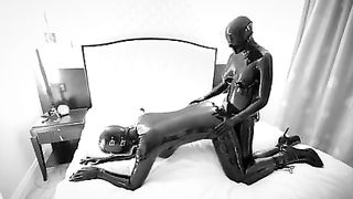 Latex blind lesbian fucking