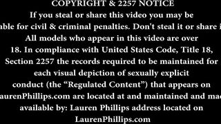 Slutty Lauren Phillips Sits Her Pussy on the Sybian