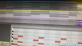 Spex les tribbing with gorgeous lesbian lover