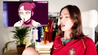 CUTE BRUNETTE MASTURBATES TO LEWDFROGGO