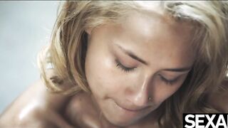 Sexy Blonde oiled up as she has intense squirting orgasms