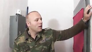 Geiler Paerchentausch - ab in Puff 1