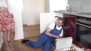 Plumber creampies housewife her asshole