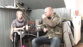 Geiler Paerchentausch - ab in Puff 2