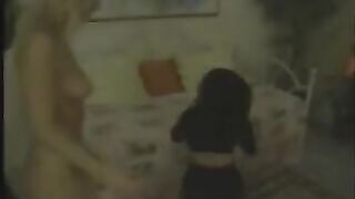 Strapon-loving midget lesbians 