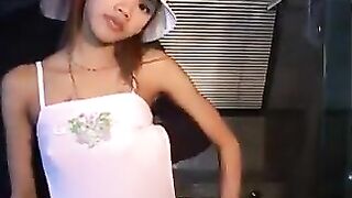 Me Tia 18 Pretty 7 mins thaigirltia.com