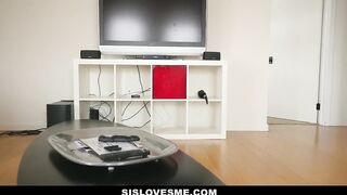 SisLovesMe - Horny Step-Sis Wanted To Cuddle