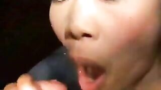 Petite Thai teen Shiho loves the cock thaigirltia.com 6.17m