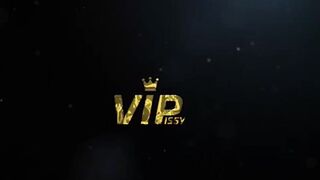 DAMN ! Lesbian pissing into girlfriends mouth