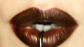 Professor Chase meets with Tyler to discuss his paper and ends up offering him a unique lesson on th