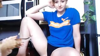 Cute lesbian girls show