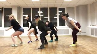Swag Rus Panda twerk class and lesson 