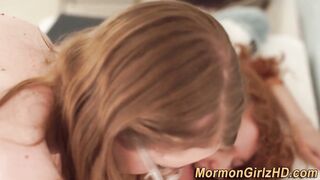 Mormon milf fingers teens